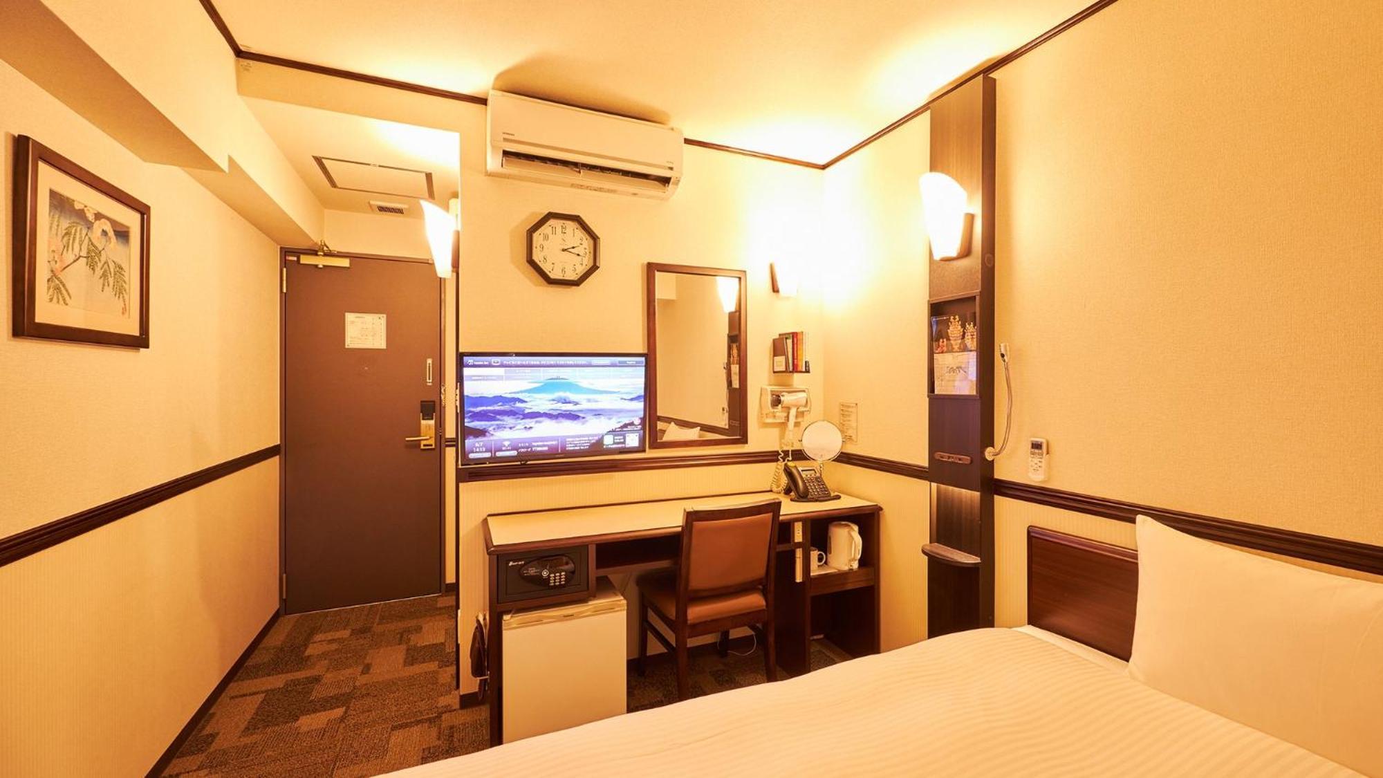 Hotel Toyoko Eki Yaesu Kita Guchi Tóquio